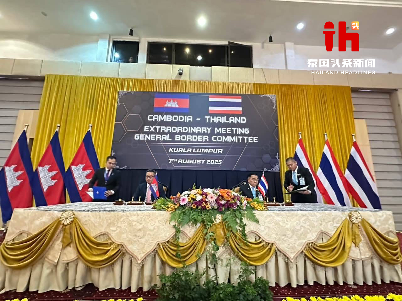 果博东方福布斯公司泰柬达成13项停火协议(图2) 果博东方福布斯公司泰柬达成13项停火协议(图2)